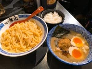 麺や兼虎・味玉濃厚つけ麺