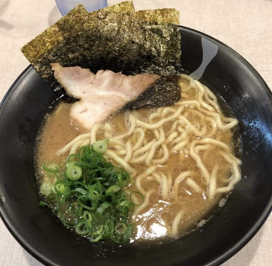 家系ラーメン『無邪気』