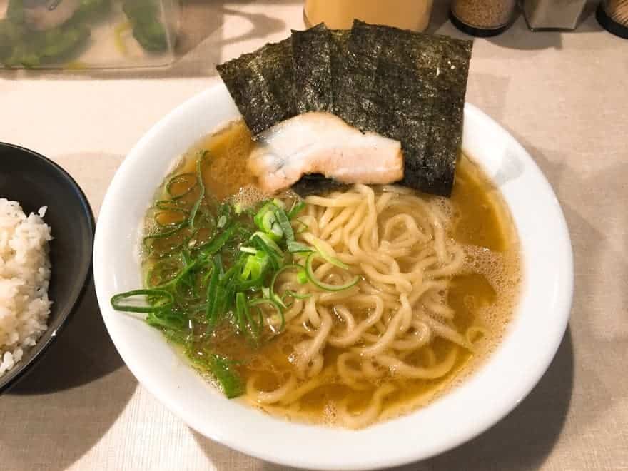 【三代目無邪気】西新で食べれる家系ラーメン｜激辛ラーメンやつけ麺もあり