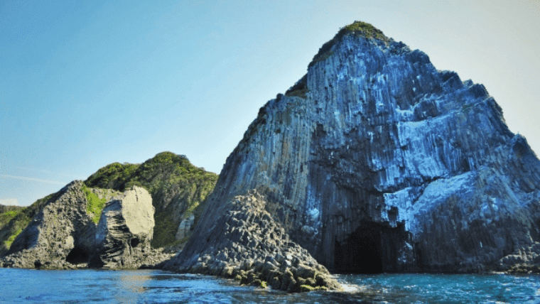 【糸島岩洞窟】芥屋の大門周遊船に乗って神秘絶景ツアーの旅