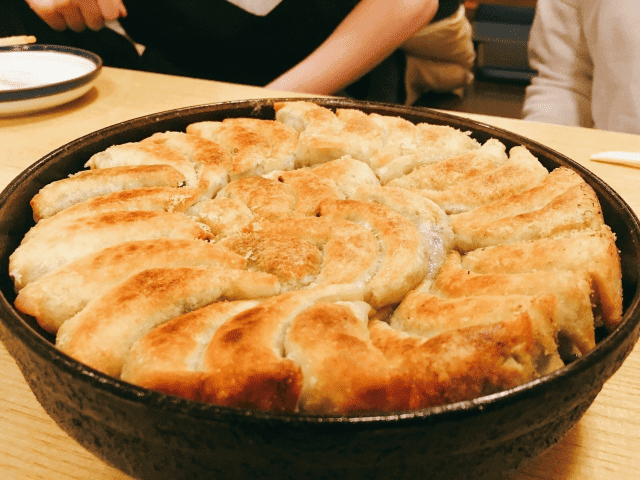 福岡の鉄鍋餃子