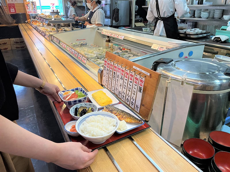 貝塚食堂　釜炊きごはん