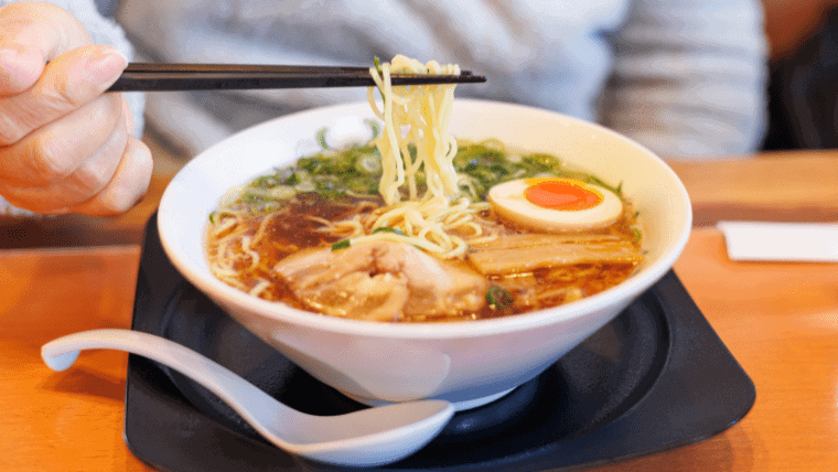 新店舗もオープンし話題！福岡のおいしい醤油ラーメンが人気・高評価のお店を特集